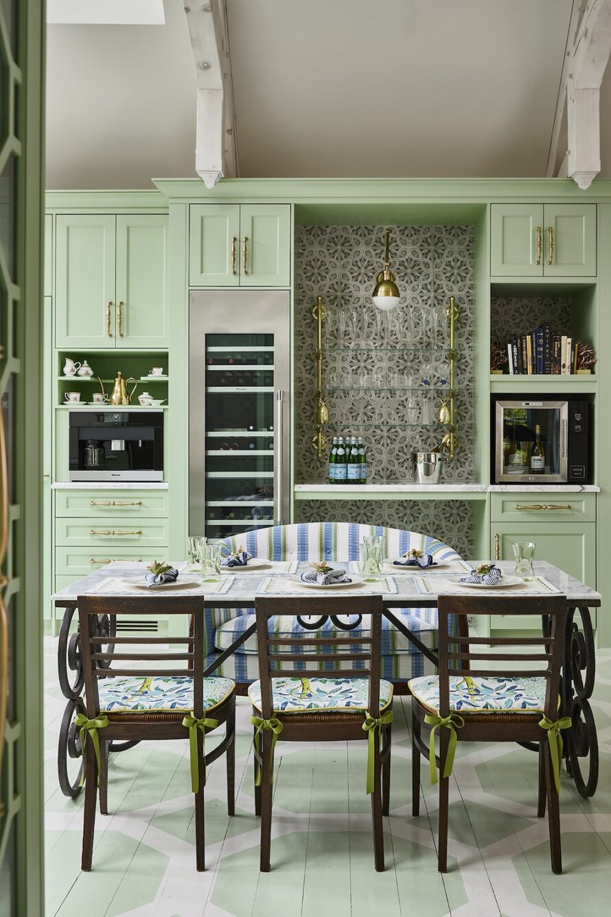 alexandra-naranjo-designs-dining-table-design