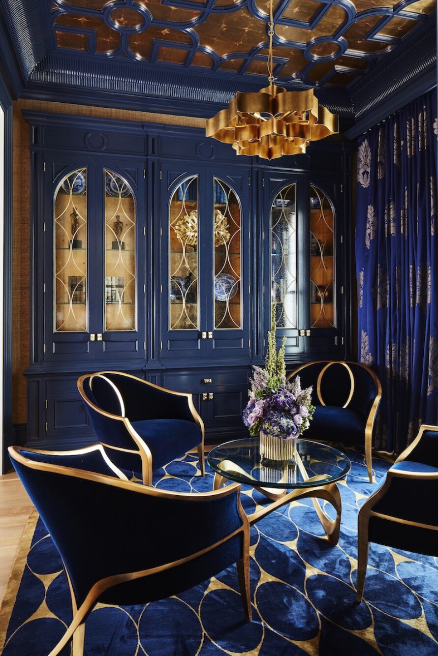blue-laquer-cabinets-textured-ceiling-pattenered-rug