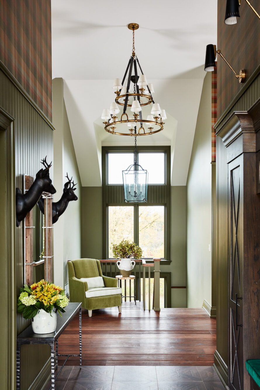 faux-animal-heads-decor-interior-design