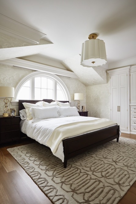 patterned-area-rug-bedroom-interior-design
