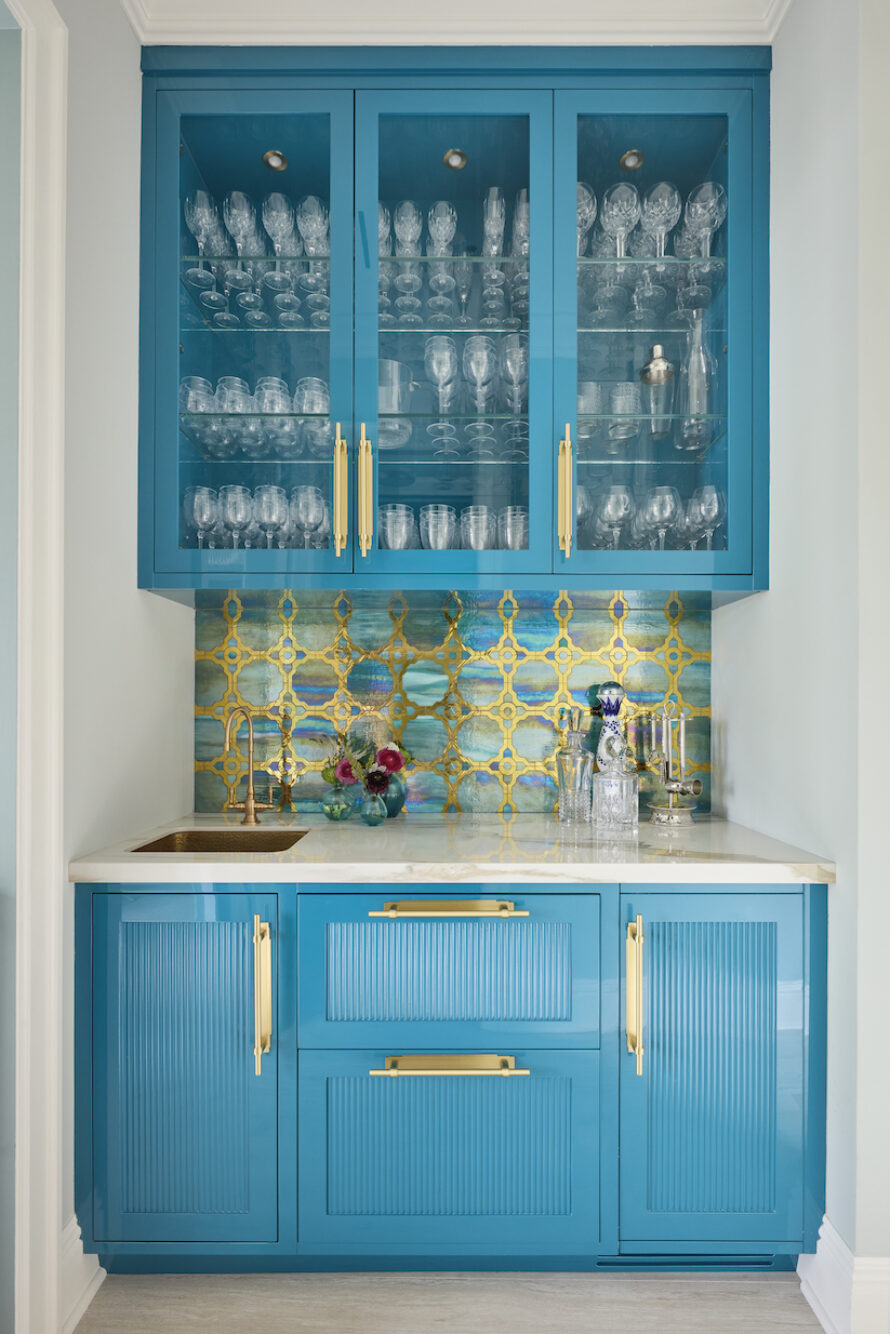alexandra-naranjo-wet-bar-interior-design-teal-blue-2
