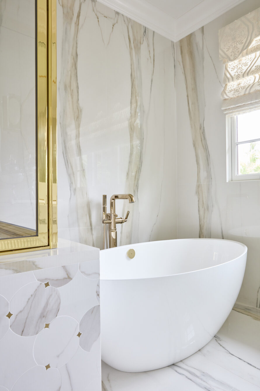 bathroom-bathtub-design-alexandra-naranjo-designs-2