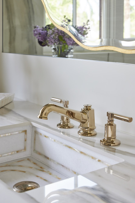 primary-bathroom-gold-and-white-sink-detail-2