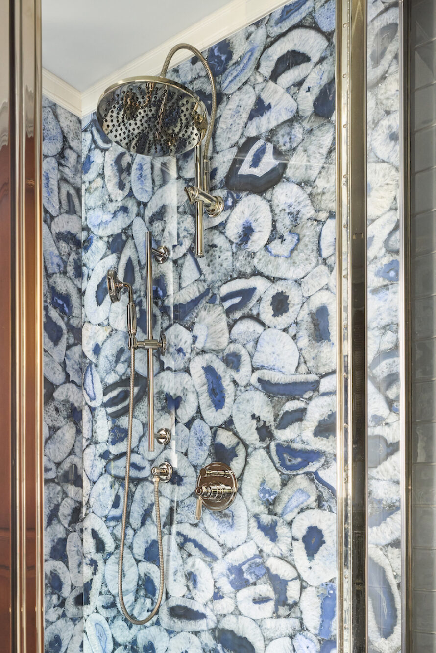 shower-detail-blue-and-white-tile-2