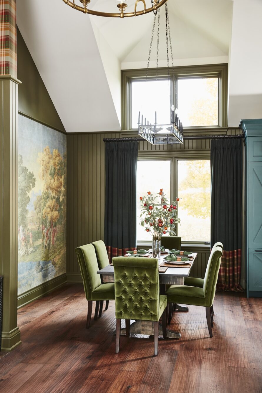 dining-table-with-green-chairs